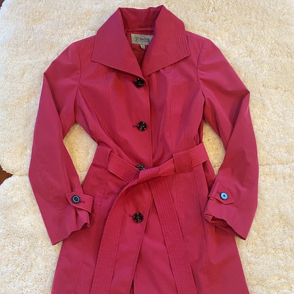 Towne by London Fog Jackets & Blazers - Towne by London Fog Bright Pink Belted Trench Lined Rain Coat Womens Size Small